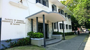 Aduanas y Cciap buscan poner orden a las empresas de ‘courier’ en Panamá