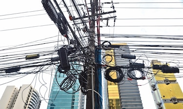 Asep avala retirada de cables áereos 