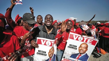 Zimbabue busca pasar la página de Robert Mugabe