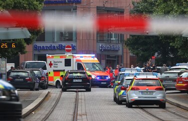 Tres muertos y varios heridos tras ataque con cuchillo en la ciudad alemana de Wurzburgo