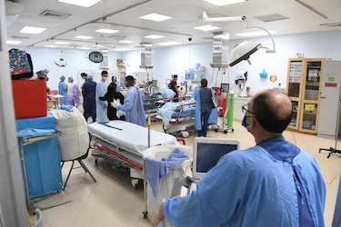 Persisten atrasos en pagos a médicos residentes de la Caja de Seguro Social