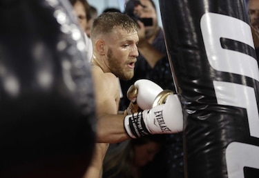 Floyd Mayweather Jr. regresa para encarar el reto más desconocido de su carrera