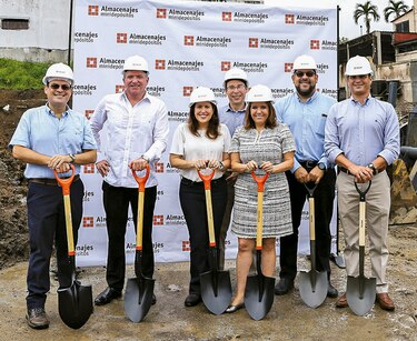 Evento Inaugural, primera palada nueva sucursal El Dorado