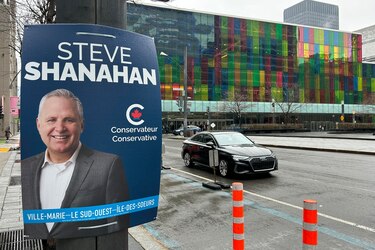 Canadá empieza a votar en unas elecciones generales marcadas por Trump y sus amenazas