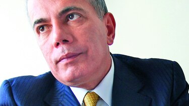 Dan casa por cárcel a Rosales