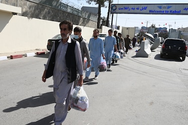 El futuro del aeropuerto de Kabul es objeto de intensas negociaciones