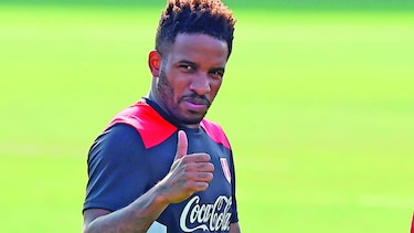 Farfán se perderá partidos con Argentina y Colombia