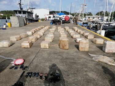 Senan incauta mil 425 paquetes de droga en Guna Yala; hay cuatro detenidos