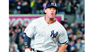 Yankees arrancan serie contra Indios