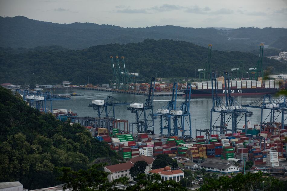 Puertos panameños superaron los 7.36 millones de TEUs movilizados hasta septiembre
