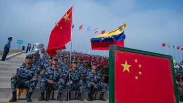 Por qué China y Rusia parecen haber abandonado a Nicolás Maduro en plena escalada con Estados Unidos
