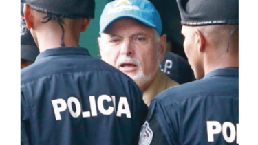 No admiten amparos a Martinelli en caso pinchazos