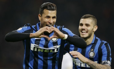 Inter recupera el liderato tras golear con tantos de Icardi y Murillo