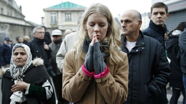 Videos y Fotos: Noticias minuto a minuto: Atentado en París, Francia