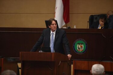 'No sé', 'no tengo conocimiento': Sáez-Llorens