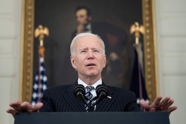 Biden anunciará medidas contra la violencia por armas de fuego en Estados Unidos