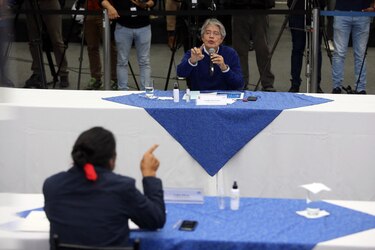 Ecuador hará un recuento parcial de votos de su elección presidencial