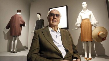 La colección personal del diseñador Hubert de Givenchy, a subasta en París