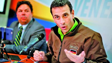 Contraloría multa a Henrique Capriles