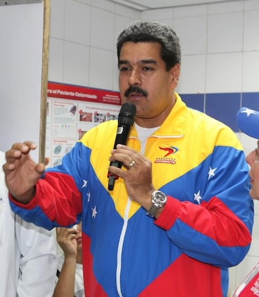 Chávez está en las peores circunstancias que le ha tocado vivir, según Maduro