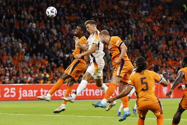 2-2. Paises Bajos y Alemania firman un empate