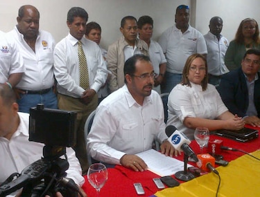 Luis Barría declina a sus aspiraciones presidenciales en el panameñismo