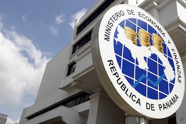 Deuda pública se acerca a $30 mil  millones en 2019