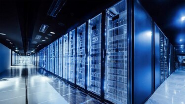 Qué son los ‘cristales de memoria’ que desafían las leyes de la física y prometen solucionar el problema del almacenamiento masivo de datos