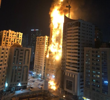 Varios heridos deja incendio en edificio de 50 plantas en Emiratos Árabes Unidos
