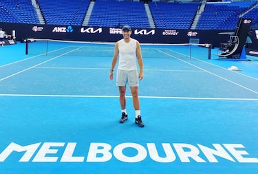 Nadal llegó a Melbourne para el Open de Australia