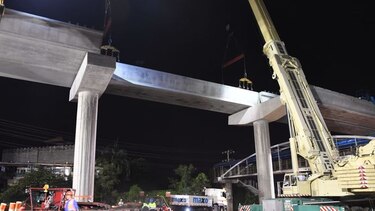 Línea 2: instalan el último tramo de las vigas “U”
