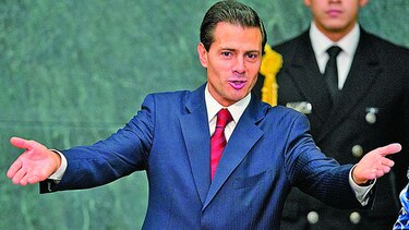 Acusan a Peña Nieto de plagio en su tesis