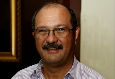 Estivenson Girón es designado nuevo director del Seguro Social