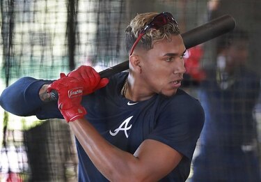El panameño Johan Camargo solo piensa en ayudar a los Bravos
