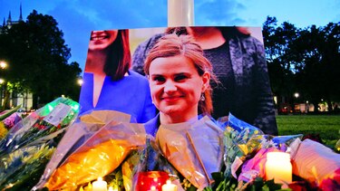 Consternación por asesinato de diputada británica
