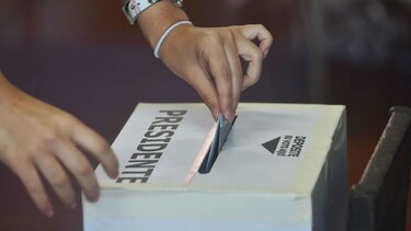 Cierran las urnas en balotaje presidencial de Costa Rica