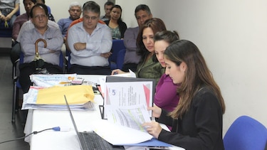 Descartan empresas por incumplir pliego
