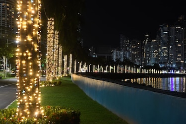 Alumbrado navideño: una empresa presenta oferta para decorar la capital