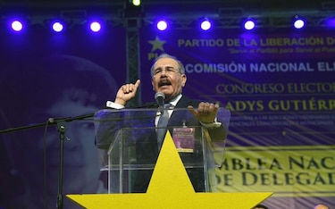 Partido gobernante dominicano refuerza poder