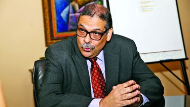 Rubén Castillo Gill es electo presidente de Conep