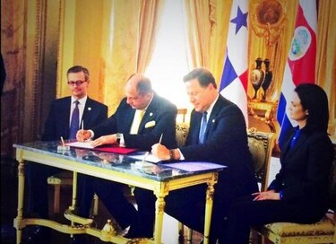 Juan Carlos Varela recibió a su homólogo Luis Guillermo Solís