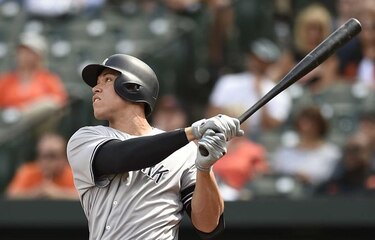 Con cuatro jonrones, Yankees superan a los Orioles