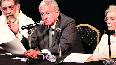Comparan a López Obrador con Chávez