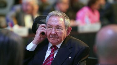 Castro demanda a EU fin al bloqueo y entrega de Guantánamo