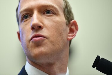 Facebook vetará los anuncios políticos la semana previa a las elecciones de Estados Unidos 