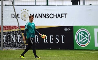 Neuer volverá a jugar con Alemania en amistoso contra Austria