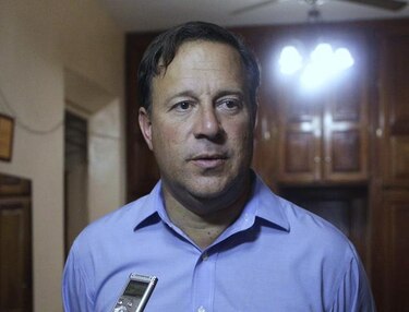 Martinelli no asistirá a la proclamación de Varela