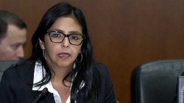 Venezuela pide a Colombia entregar a tres militares desertores