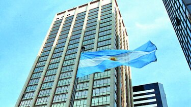 Actividad argentina se expandiría 2.4%