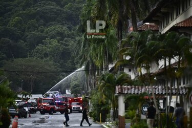 Incendio destruye barraca de los reclutas del SPI en Corozal
